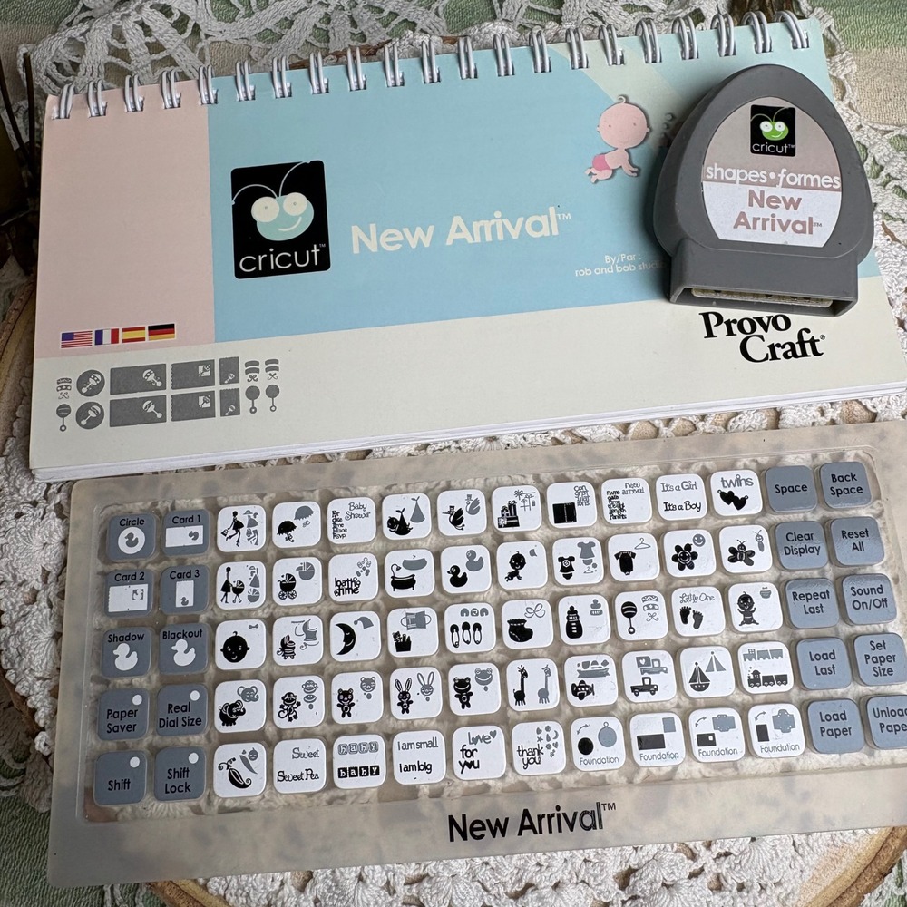 Cricut New Arrival 2006 Cartridge Overlay Booklet Baby Shower
